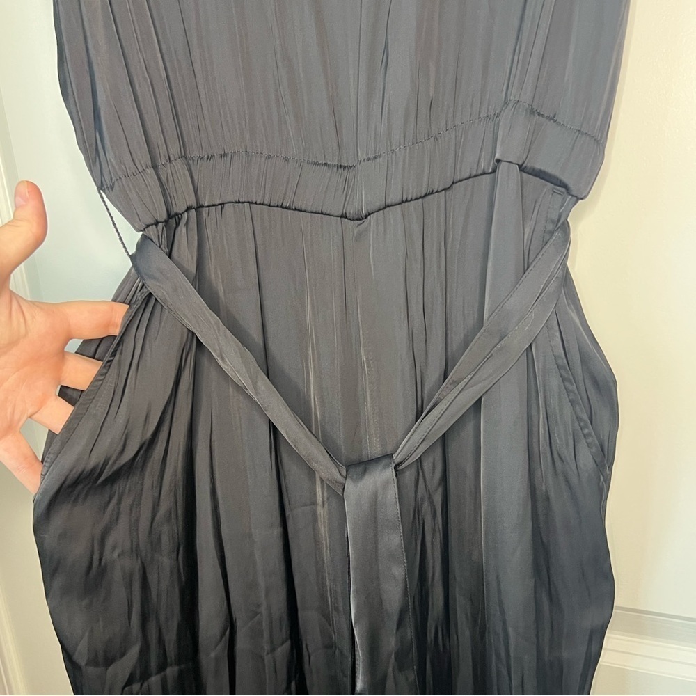 GAP NWT Black V-Neck Jumpsuit - Picture 5 of 5